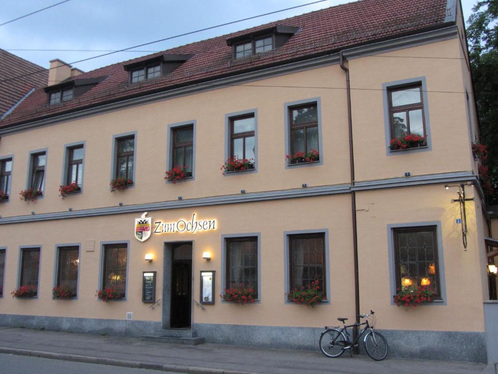 מלון Stadtbergen Zum Ochsen מראה חיצוני תמונה