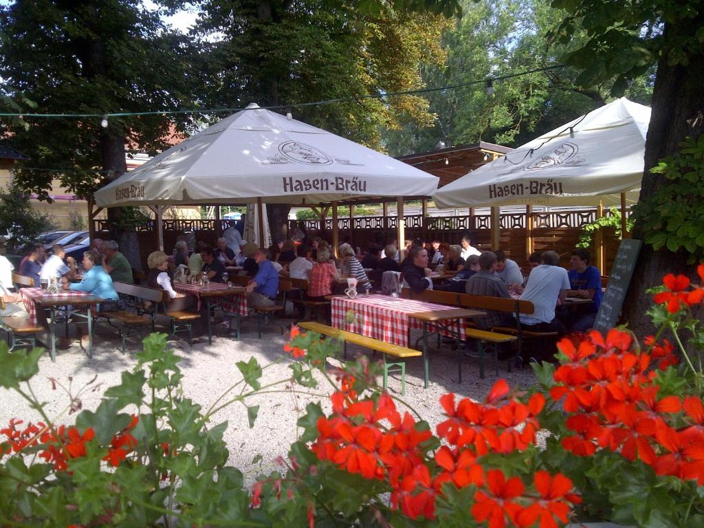 מלון Stadtbergen Zum Ochsen מראה חיצוני תמונה